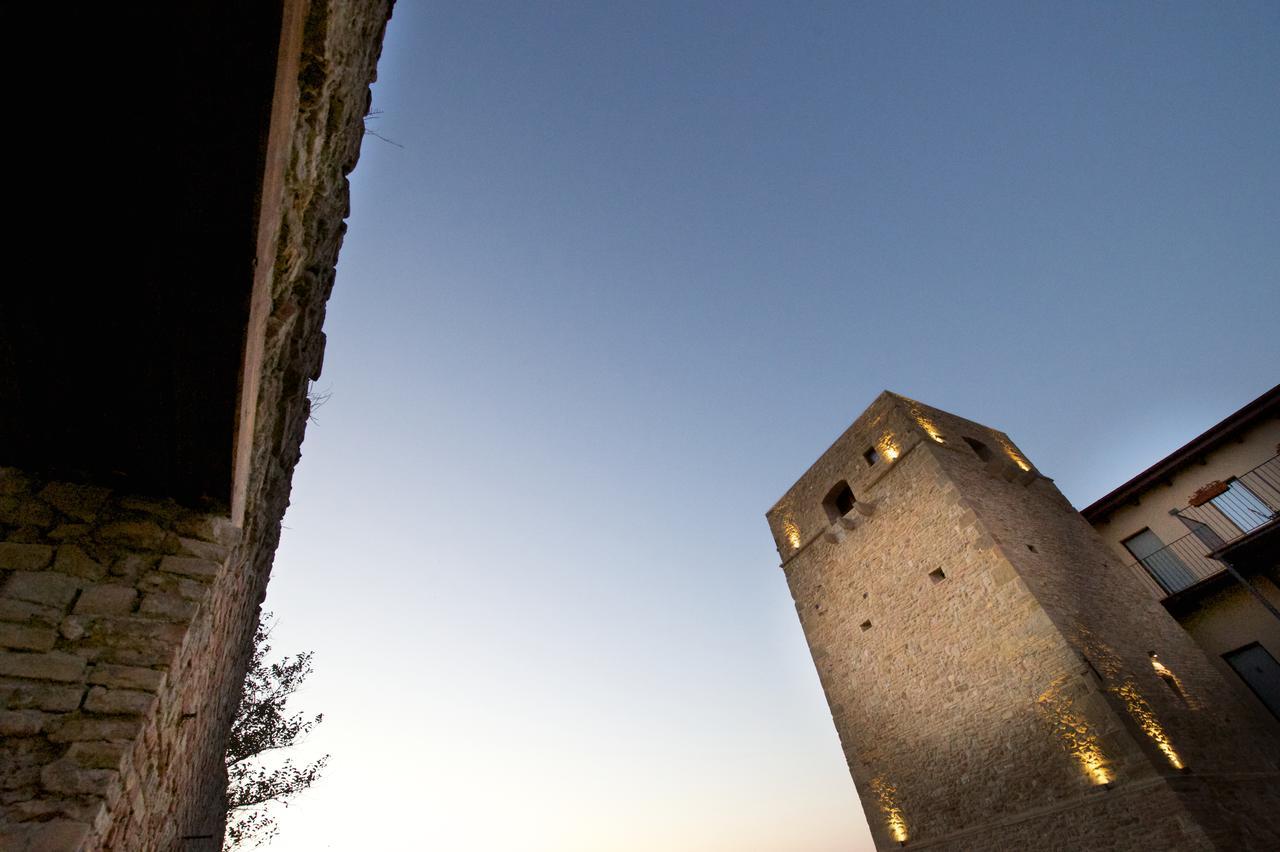 Torre Della Loggia - Dimora Storica - Ortona Acomodação com café da manhã Exterior foto