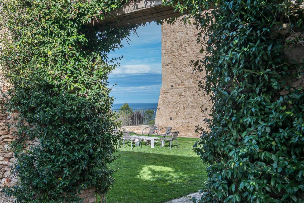 Torre Della Loggia - Dimora Storica - Ortona Acomodação com café da manhã Exterior foto